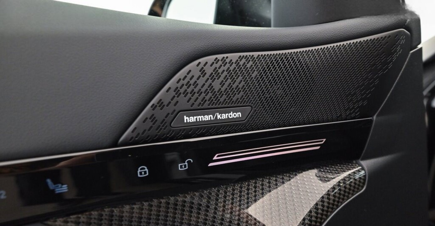 BMW Seria 5 530e xDrive - foto 21