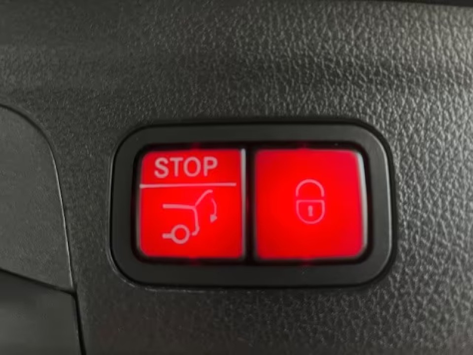 Mercedes-Benz GLE 350de 4MATIC AMG Line - foto 23