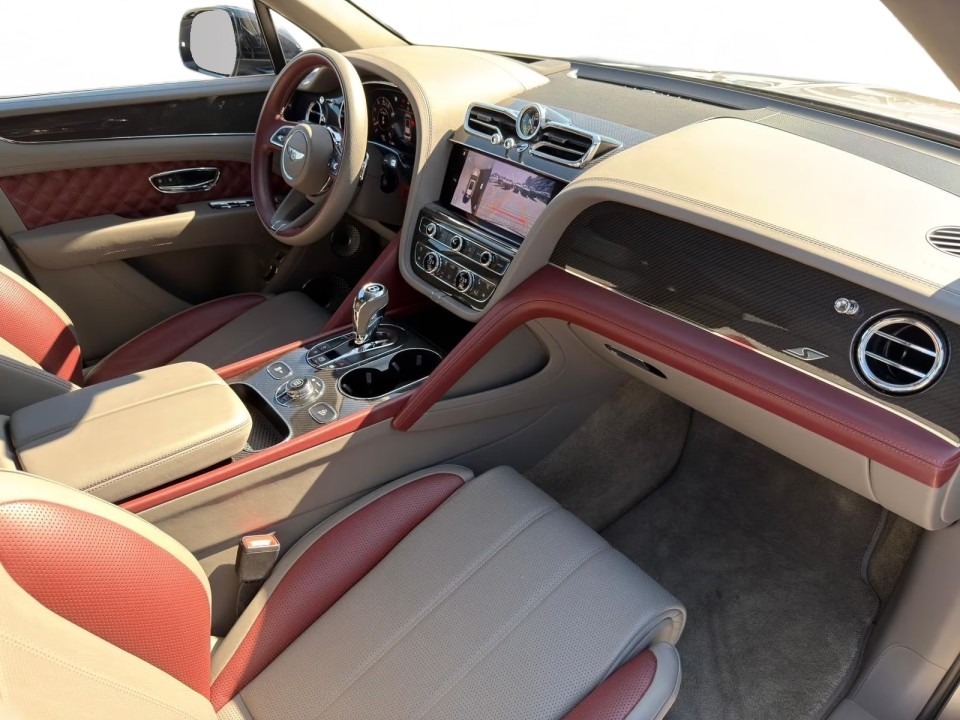 Bentley Bentayga S V8 - foto 11