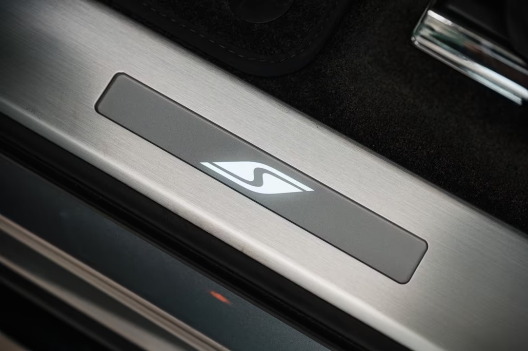 Bentley Bentayga S Hybrid - foto 31