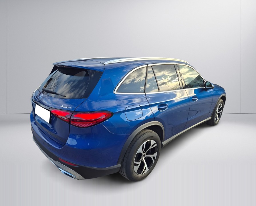 Mercedes-Benz GLC 400e 4MATIC (3)