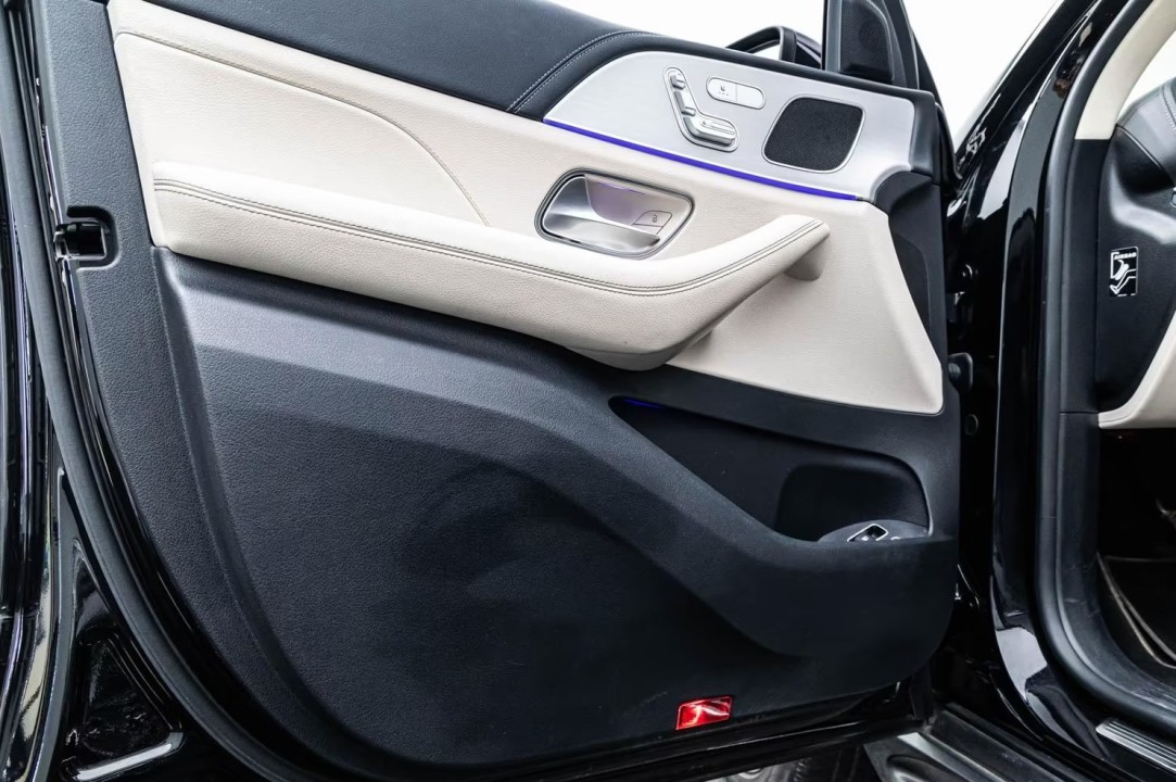 Mercedes-Benz GLE Coupé 350e 4MATIC AMG - foto 27