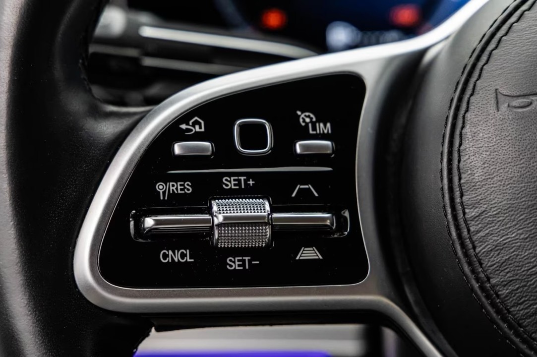 Mercedes-Benz GLE Coupé 350e 4MATIC AMG - foto 17