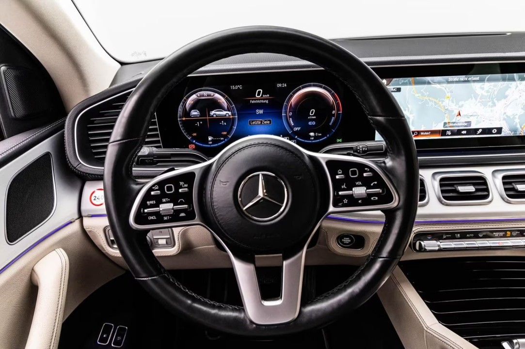 Mercedes-Benz GLE Coupé 350e 4MATIC AMG - foto 9