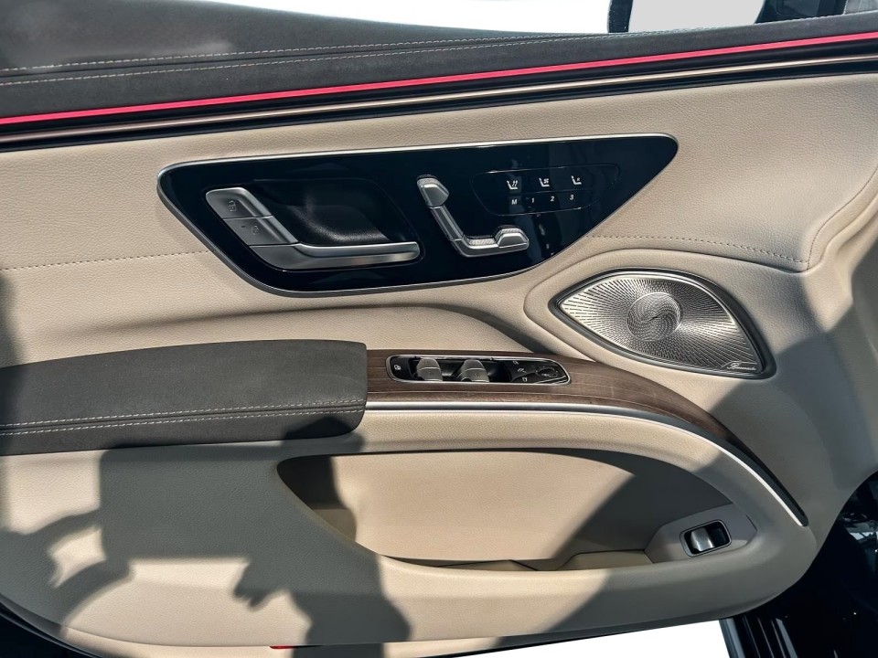 Mercedes-Benz EQS 580 4MATIC AMG - foto 16