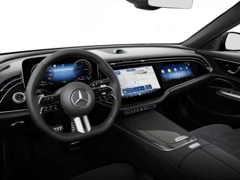 Mercedes-Benz E 300e 4MATIC AMG - foto 14