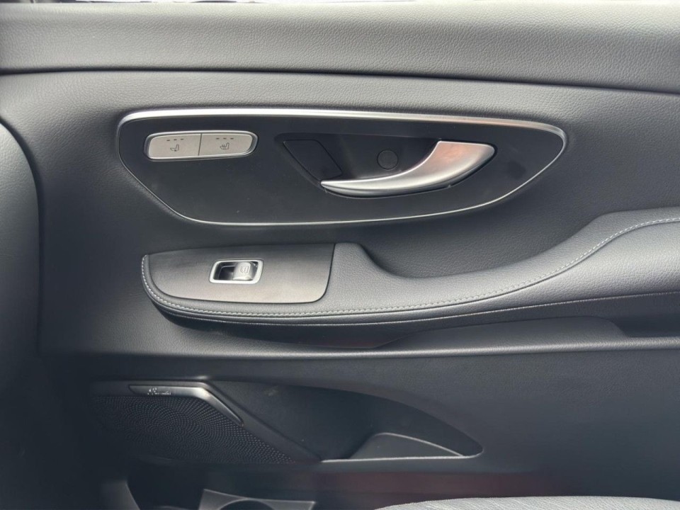 Mercedes-Benz V 250d 4MATIC - foto 23