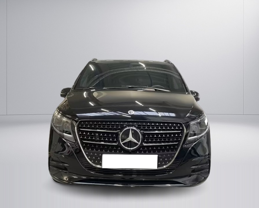 Mercedes-Benz V 250d 4MATIC (2)