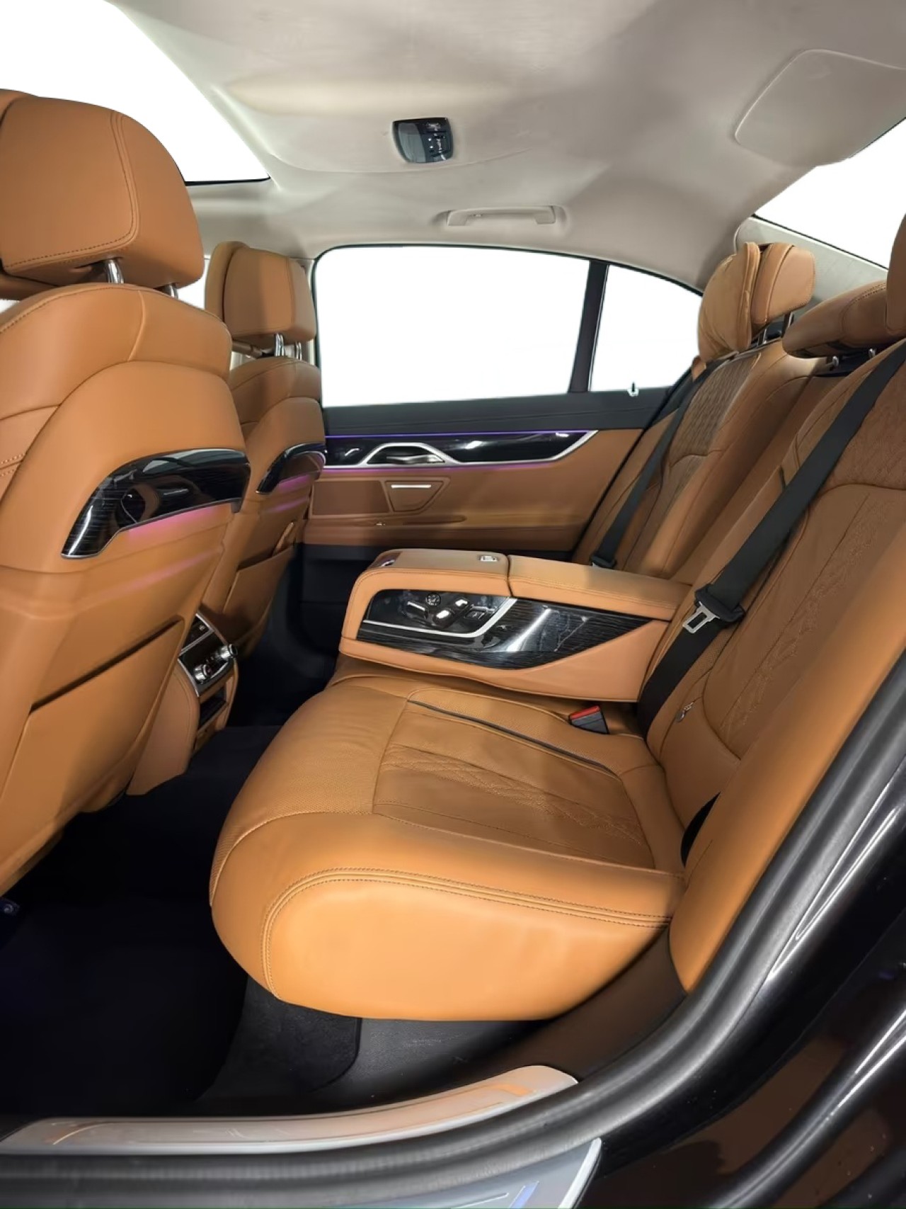 BMW Seria 7 xDrive740d - foto 8