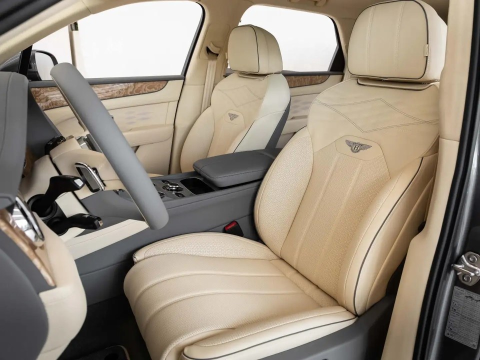 Bentley Bentayga Atelier Edition - foto 6