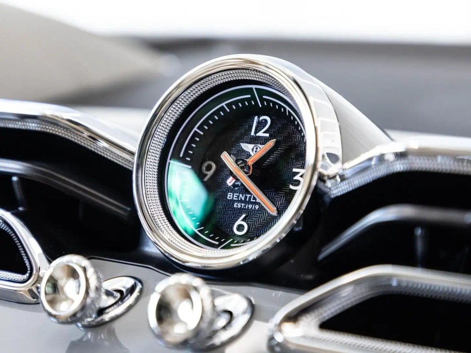 Bentley Bentayga Atelier Edition - foto 13