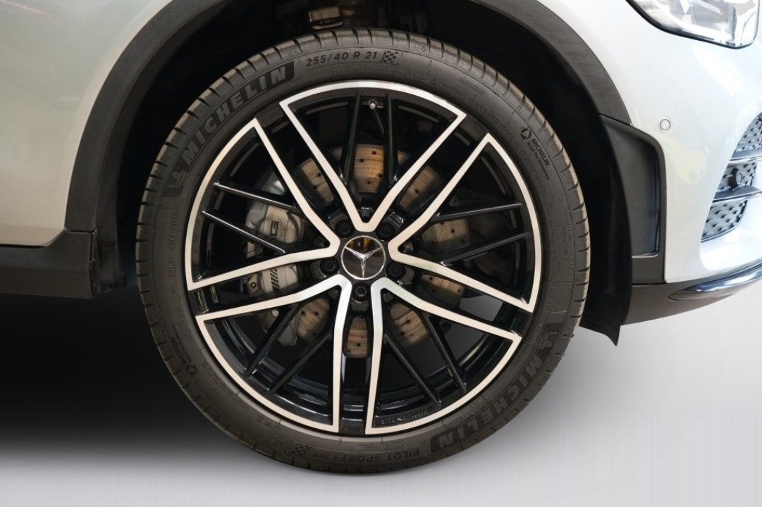 Mercedes-Benz GLC Coupé 43 AMG 4MATIC - foto 39