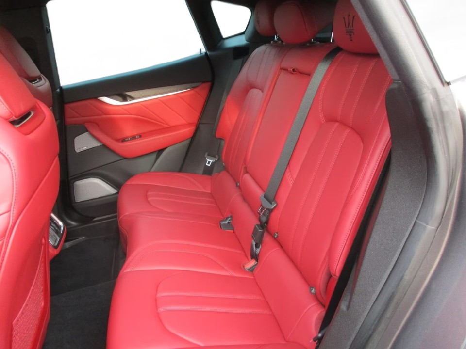 Maserati Levante Modena S Q4 - foto 13