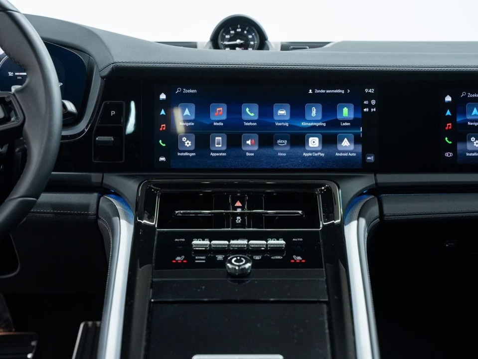 Porsche Panamera 4 E-Hybrid - foto 17