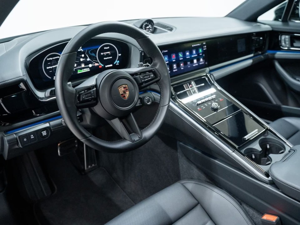 Porsche Panamera 4 E-Hybrid - foto 8