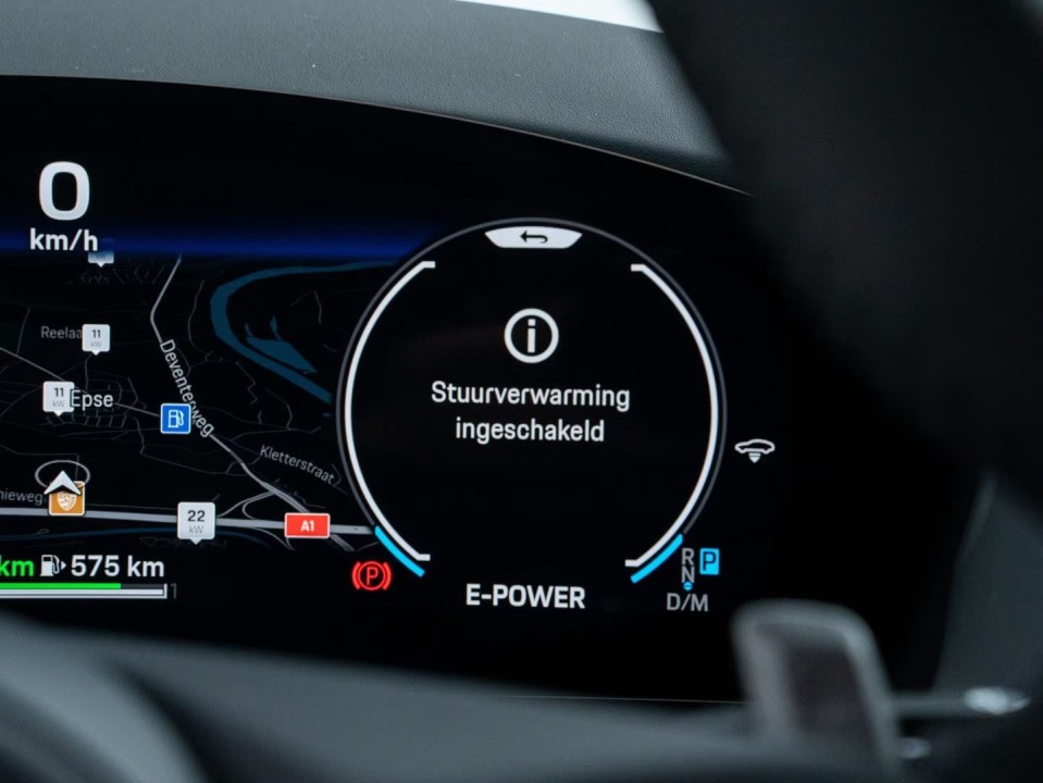 Porsche Panamera 4 E-Hybrid - foto 15