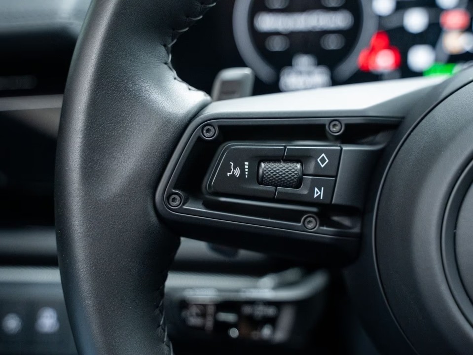 Porsche Panamera 4 E-Hybrid - foto 11