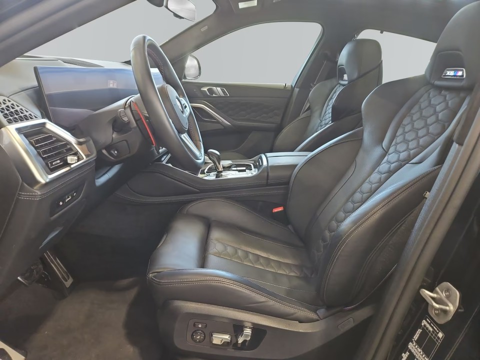 BMW X6 M Competition - foto 11