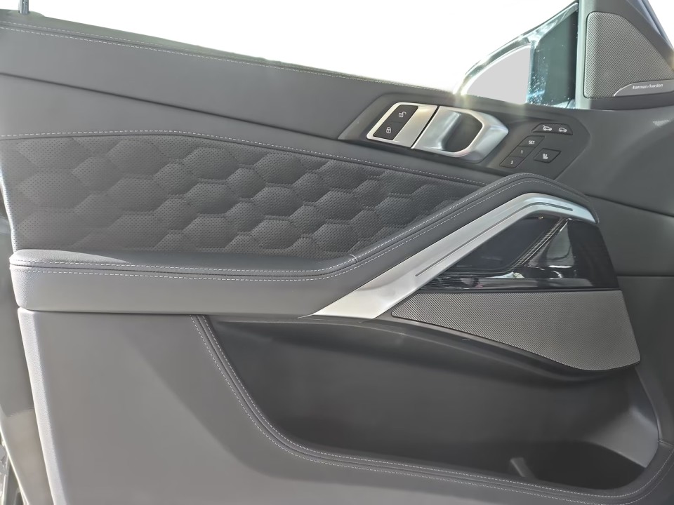 BMW X6 M Competition - foto 20