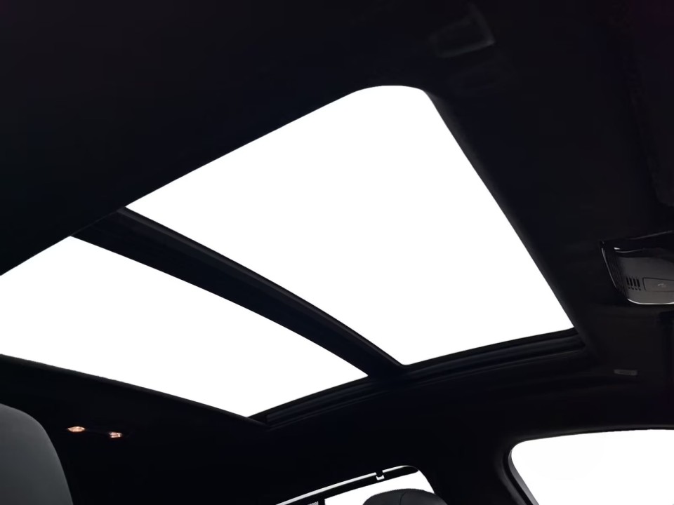 BMW X6 M Competition - foto 16