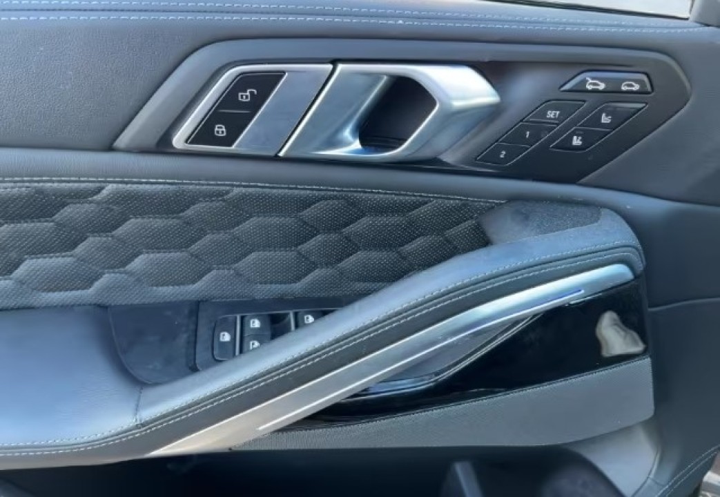 BMW X6 M Competition - foto 14