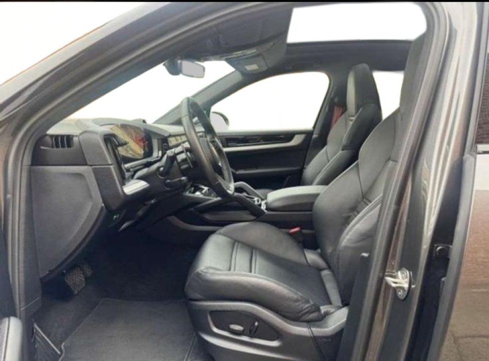 Porsche Cayenne Coupe E-Hybrid - foto 8