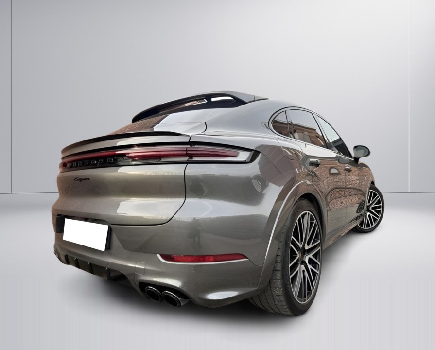 Porsche Cayenne Coupe E-Hybrid (4)