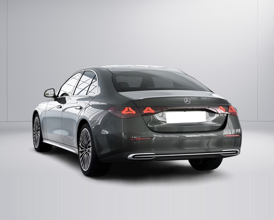 Mercedes-Benz E 220d 4MATIC Exclusive - foto 7