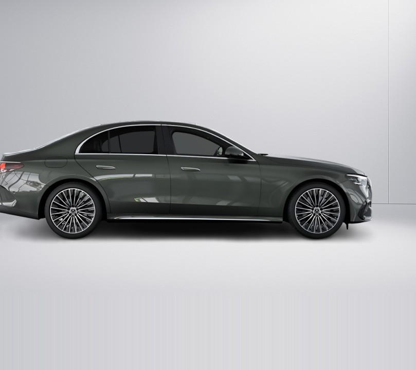 Mercedes-Benz E 220d 4MATIC AMG (3)