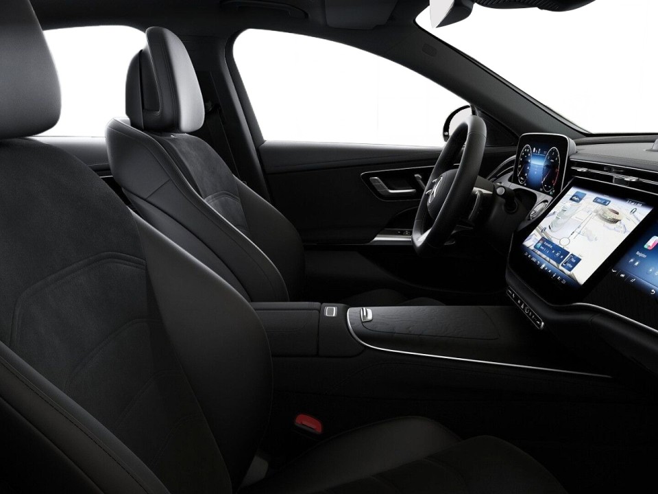 Mercedes-Benz E 220d 4MATIC AMG - foto 16