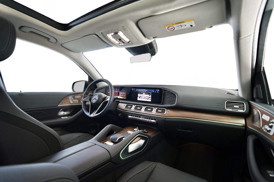 Mercedes-Benz GLS 450 4MATIC - foto 10