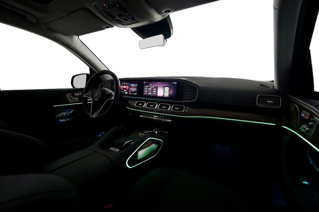 Mercedes-Benz GLS 450 4MATIC - foto 12