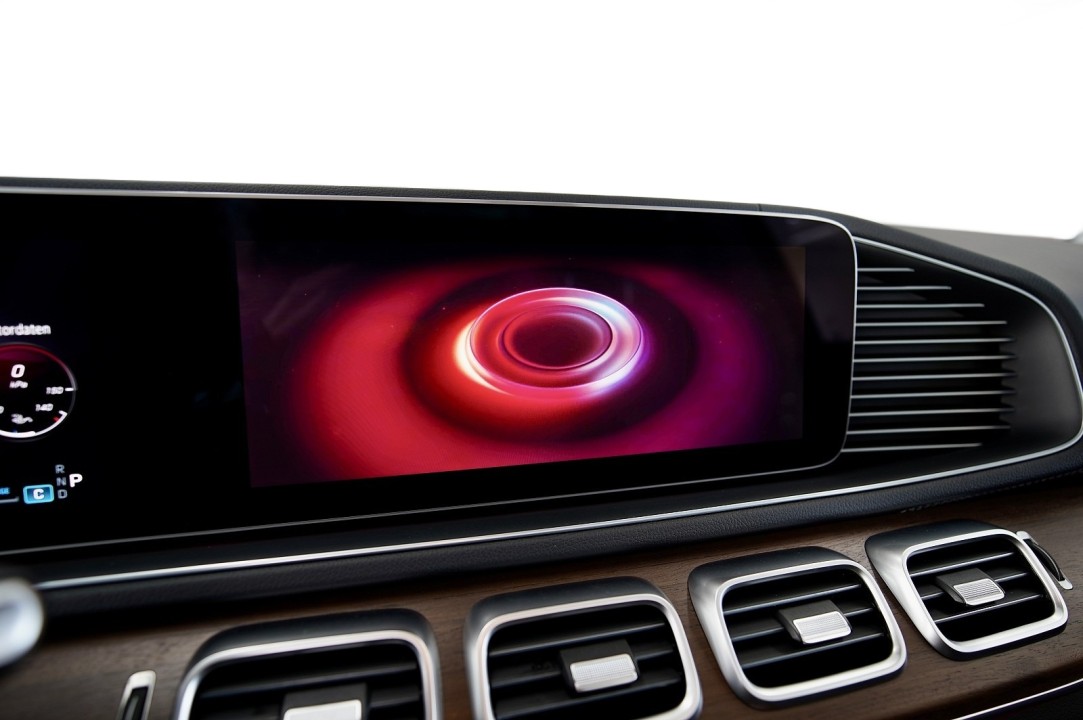 Mercedes-Benz GLS 450 4MATIC - foto 27