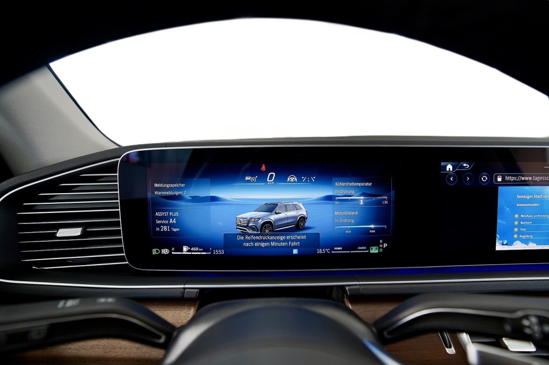 Mercedes-Benz GLS 450 4MATIC - foto 19