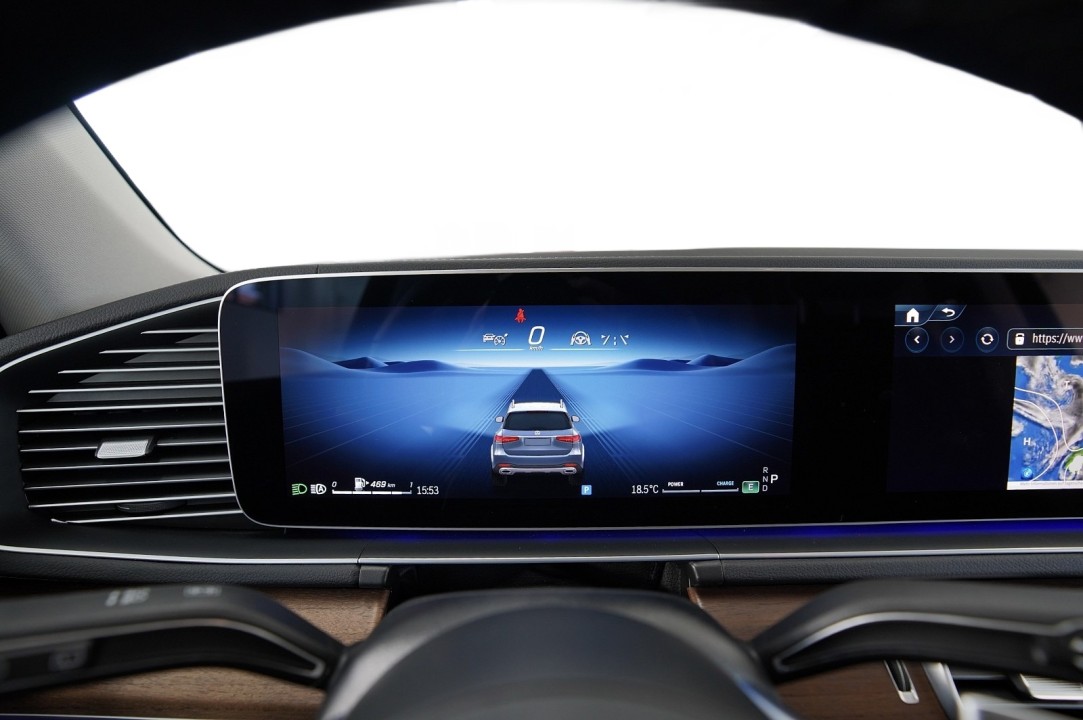 Mercedes-Benz GLS 450 4MATIC - foto 20