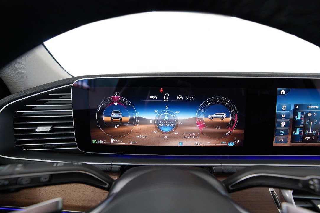 Mercedes-Benz GLS 450 4MATIC - foto 23