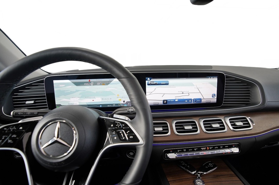 Mercedes-Benz GLS 450 4MATIC - foto 8