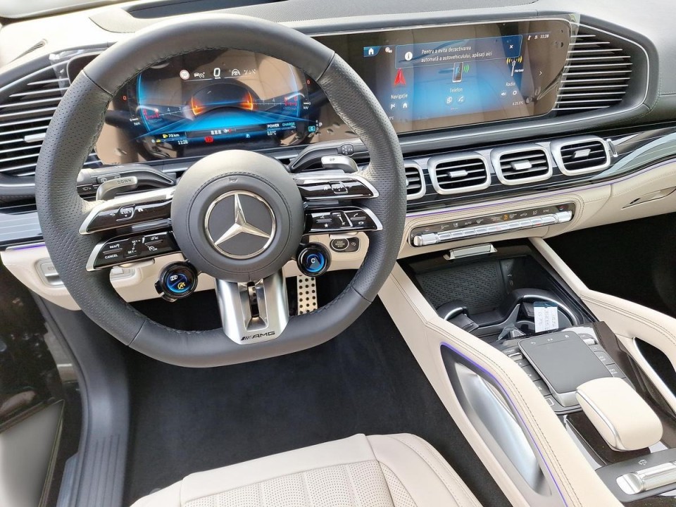 Mercedes-Benz GLE 53 AMG 4MATIC+ - foto 9