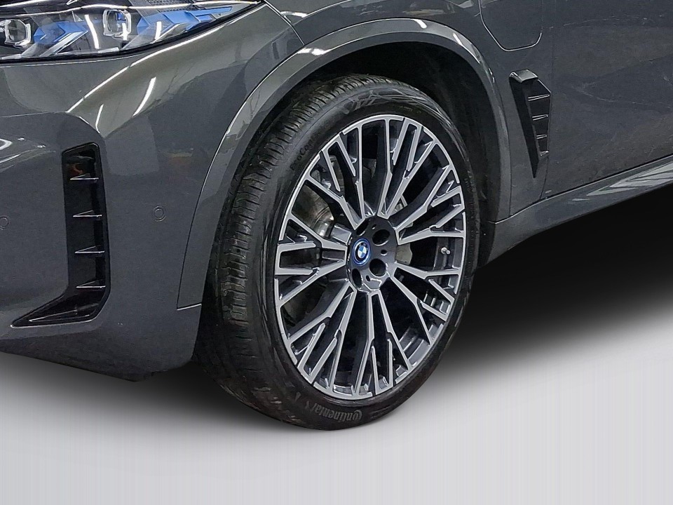 BMW X5 xDrive50e - foto 18