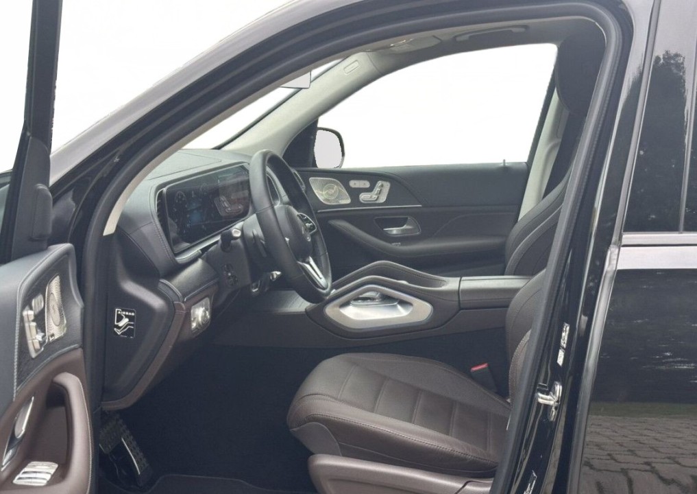 Mercedes-Benz GLS 450 4MATIC - foto 8