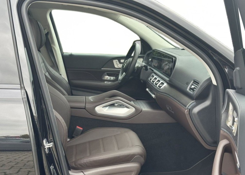 Mercedes-Benz GLS 450 4MATIC - foto 11