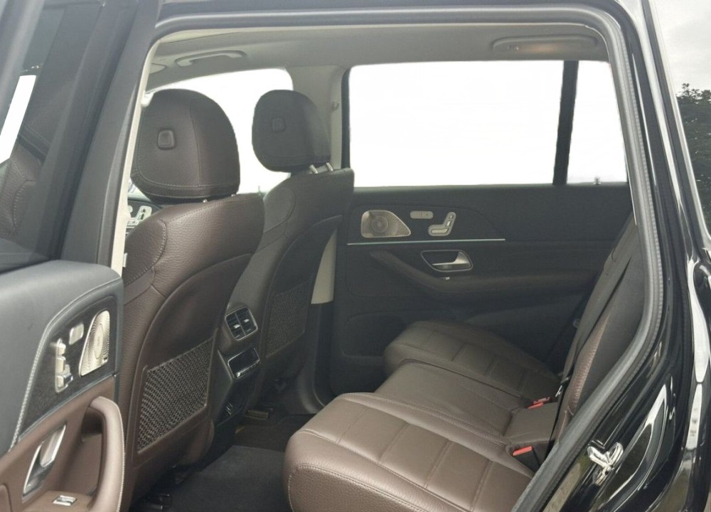 Mercedes-Benz GLS 450 4MATIC - foto 9
