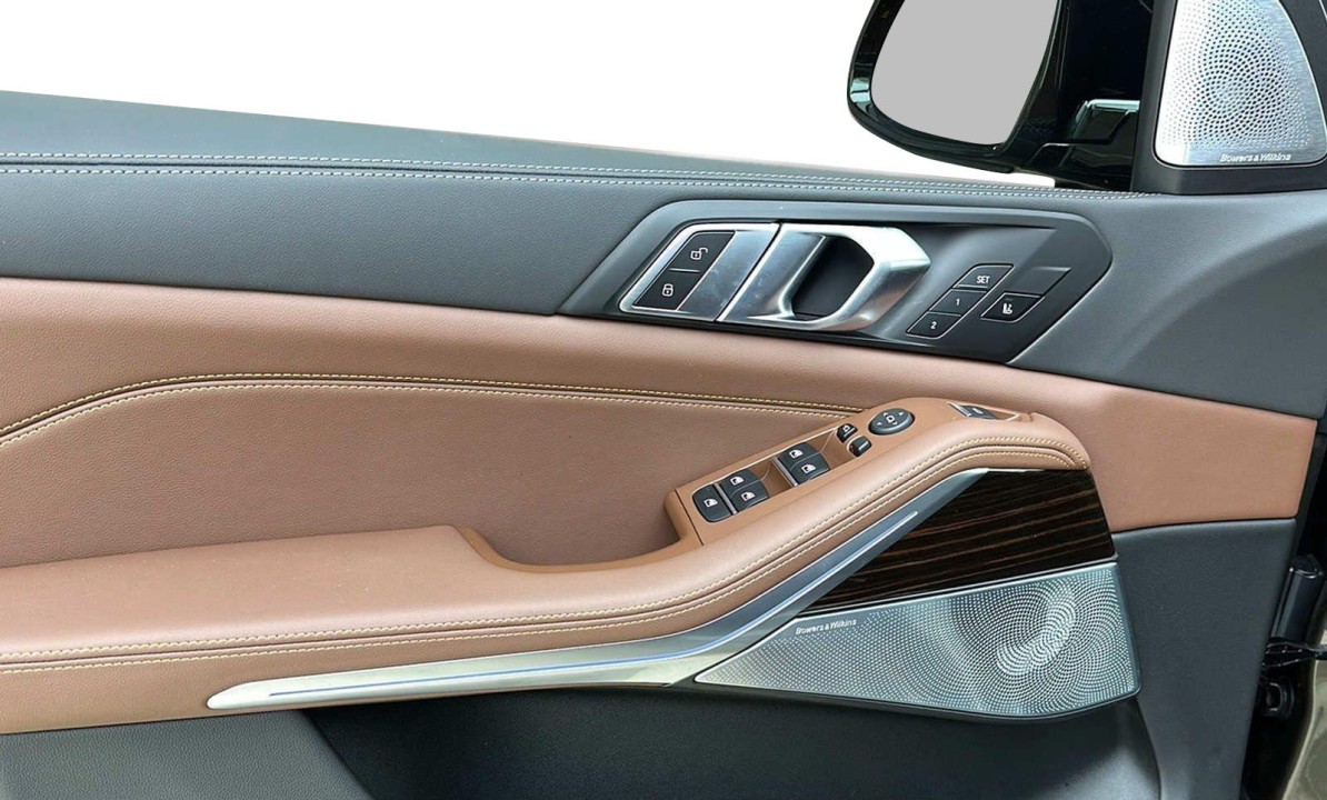 BMW X5 xDrive50e - foto 16