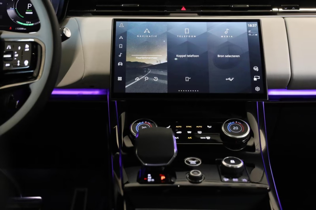 Land Rover Range Rover P510e - foto 11