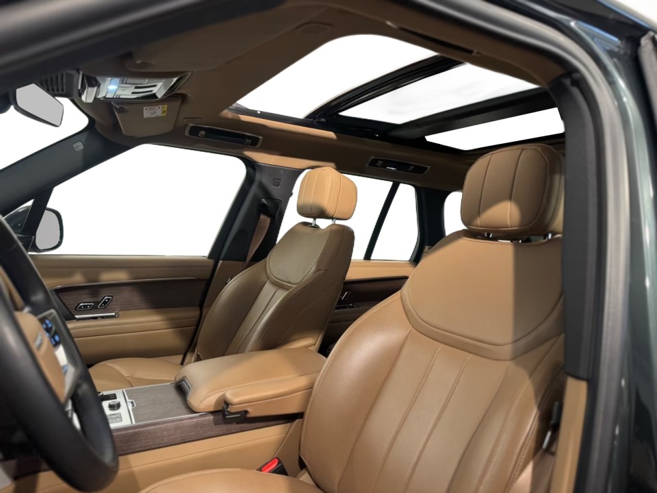 Land Rover Range Rover P440e SE (5)