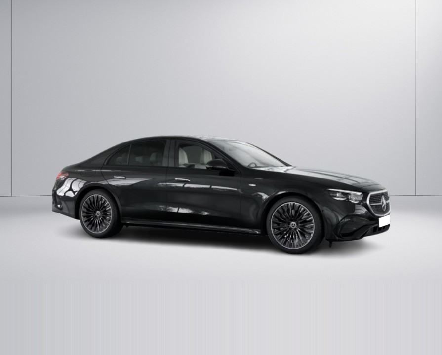 Mercedes-Benz E 300e AMG (2)