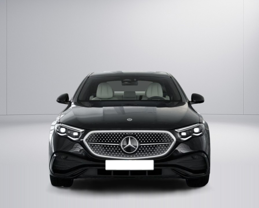 Mercedes-Benz E 300e AMG - foto 13