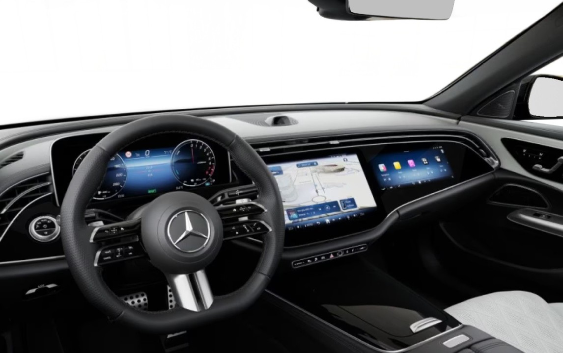 Mercedes-Benz E 300e AMG - foto 17