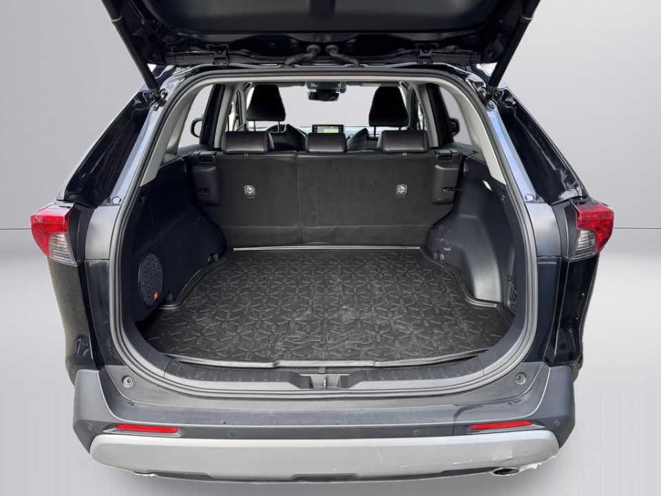 Toyota RAV4 - foto 17