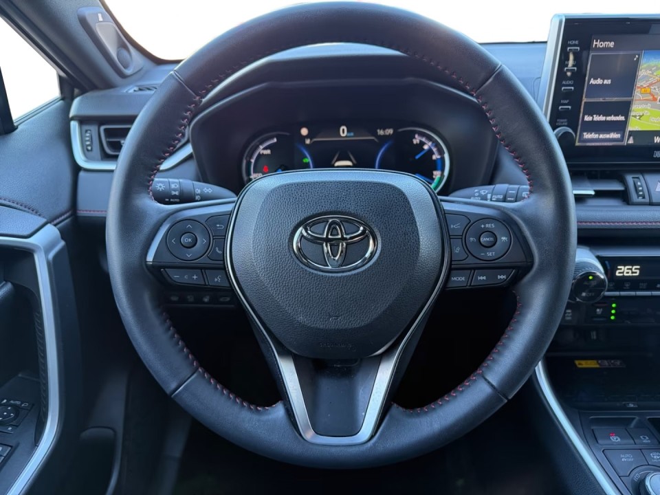 Toyota RAV4 - foto 15